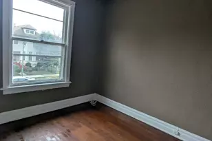 324 W 112th St, Chicago, IL 60628 - Photo 13