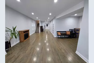 7716 S Paxton Avenue, Chicago, IL 60649 - Photo 11