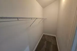 7716 S Paxton Ave, Chicago, IL 60649 - Photo 17