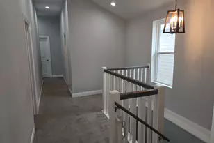 7716 S Paxton Ave, Chicago, IL 60649 - Photo 25