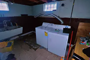 283 Paxton Ave, Calumet City, IL 60409 - Photo 9