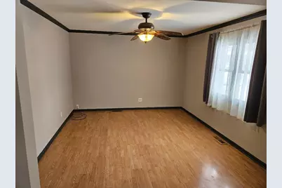 2503 N Freedom Drive, McHenry, IL 60050 - Photo 3