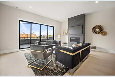 4353 N Richmond Avenue #2N, Chicago, IL 60618 - Photo 3