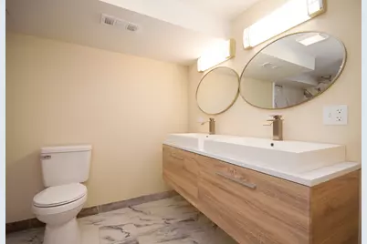 7953 S Wentworth Avenue, Chicago, IL 60620 - Photo 17