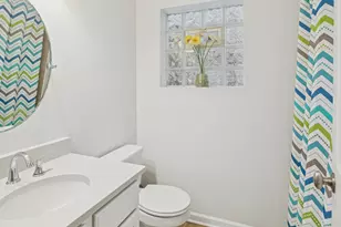 1329 N Mohawk St, Chicago, IL 60610 - Photo 19