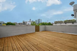 1329 N Mohawk St, Chicago, IL 60610 - Photo 23