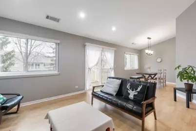 1500 Canbury Court #B2, Wheeling, IL 60090 - Photo 5