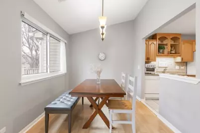 1500 Canbury Court #B2, Wheeling, IL 60090 - Photo 7