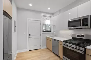 6931 N Lakewood Ave, Chicago, IL 60626 - Photo 3