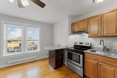 7450 N Greenview Avenue #76, Chicago, IL 60626 - Photo 3