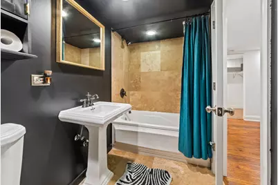 2558 W Haddon Avenue #1, Chicago, IL 60622 - Photo 19