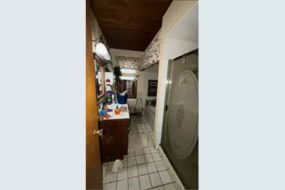 1136 Adams Avenue, Winthrop Harbor, IL 60096 - Photo 3