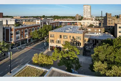 1634 W Howard Street #202, Chicago, IL 60626 - Photo 1