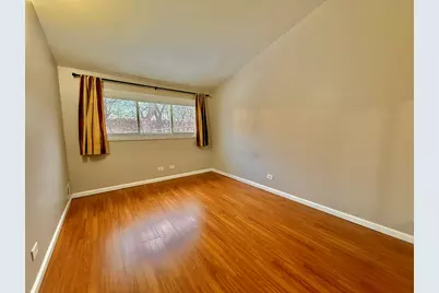 9416 Meadow Lane, Des Plaines, IL 60016 - Photo 9