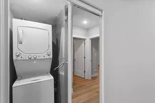 3001 N Central Park Ave, Chicago, IL 60618 - Photo 7
