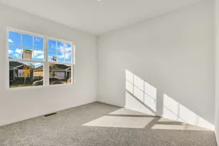 830 Mesa Ln, Pingree Grove, IL 60140 - Photo 5