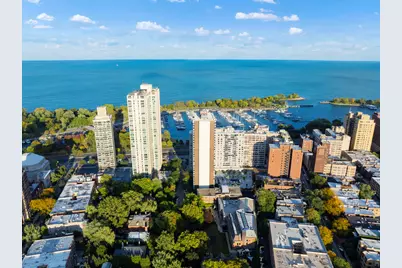 525 W Hawthorne Place #2606, Chicago, IL 60657 - Photo 35