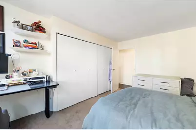 525 W Hawthorne Place #2606, Chicago, IL 60657 - Photo 19