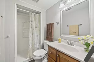 73 Century Dr, Roselle, IL 60172 - Photo 21