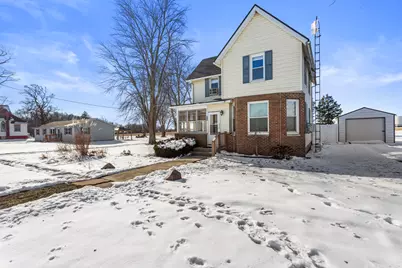 215 Chicago Street, Dewitt, IL 61735 - Photo 3