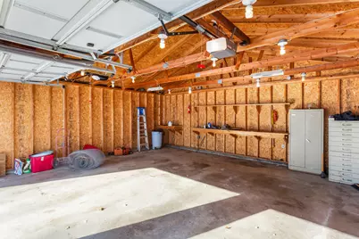 215 Chicago Street, Dewitt, IL 61735 - Photo 31