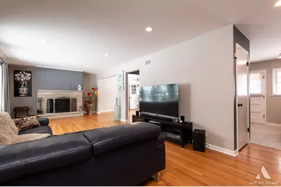 6N362 Andrene Lane, Itasca, IL 60143 - Photo 5