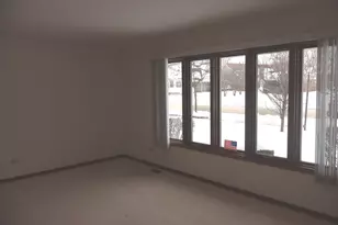 10551 Eagle Ridge Dr, Orland Park, IL 60467 - Photo 11