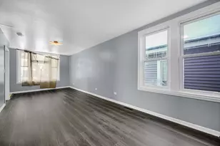 554 Douglas Ave, Calumet City, IL 60409 - Photo 5