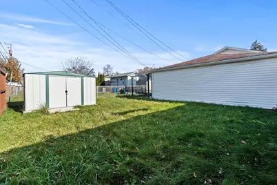 7624 Lockwood Avenue, Burbank, IL 60459 - Photo 25