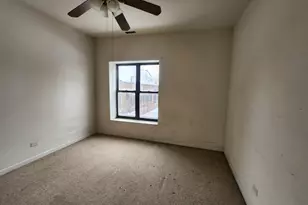 346 E 41st St, Chicago, IL 60653 - Photo 9