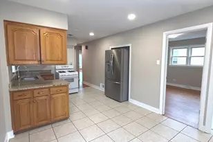 3935 W 84th Pl, Chicago, IL 60652 - Photo 11