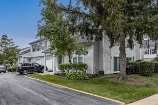 231 Teak Ln, Streamwood, IL 60107 - Photo 17