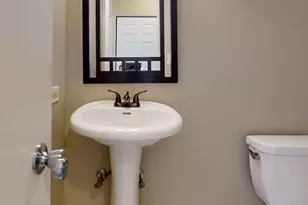 231 Teak Ln, Streamwood, IL 60107 - Photo 7