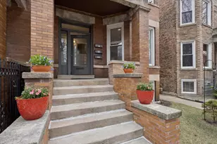 5337 S Maryland Ave, Chicago, IL 60615 - Photo 3