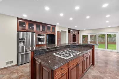 1202 W Surrey Road, Addison, IL 60101 - Photo 13