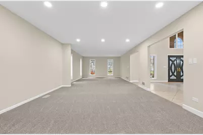 1202 W Surrey Road, Addison, IL 60101 - Photo 7