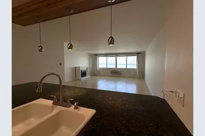 1440 N Lake Shore Drive #21E, Chicago, IL 60610 - Photo 9