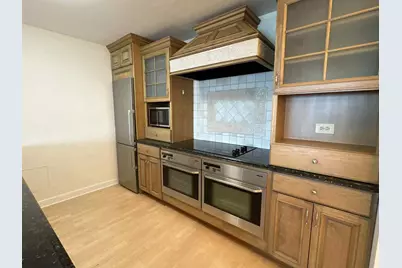 1440 N Lake Shore Drive #21E, Chicago, IL 60610 - Photo 7