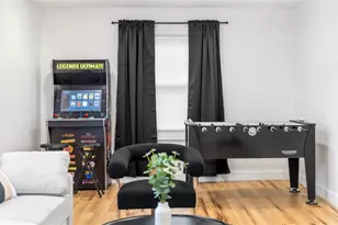 8738 Newland Ave, Oak Lawn, IL 60453 - Photo 11