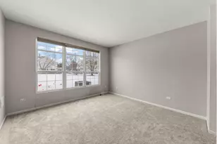 577 Pinebrook Dr, Bolingbrook, IL 60490 - Photo 11