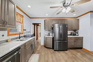 1636 E 1500 North Rd, Roberts, IL 60962 - Photo 11