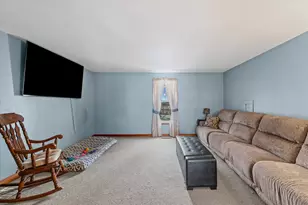 1636 E 1500 North Rd, Roberts, IL 60962 - Photo 17