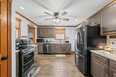 1636 E 1500 North Road, Roberts, IL 60962 - Photo 9