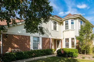 153 E Fabish Dr, Buffalo Grove, IL 60089 - Photo 1