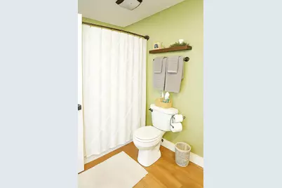 [Address not provided], Dixon, IL 61021 - Photo 23