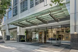 2 W Delaware Pl, Chicago, IL 60610 - Photo 1