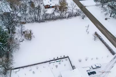 16655 W Applewood Court, Gurnee, IL 60031 - Photo 7