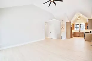 28722 N Madison Ave, Wauconda, IL 60084 - Photo 5