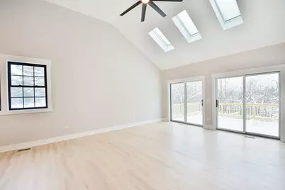 28722 N Madison Avenue, Wauconda, IL 60084 - Photo 3