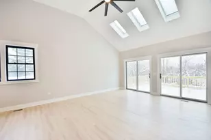 28722 N Madison Ave, Wauconda, IL 60084 - Photo 3